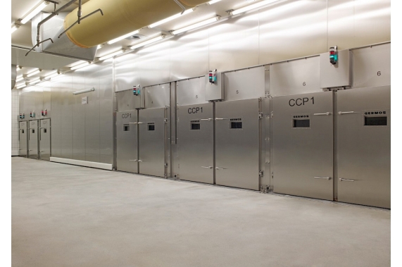 Showering and intensive cooling houses